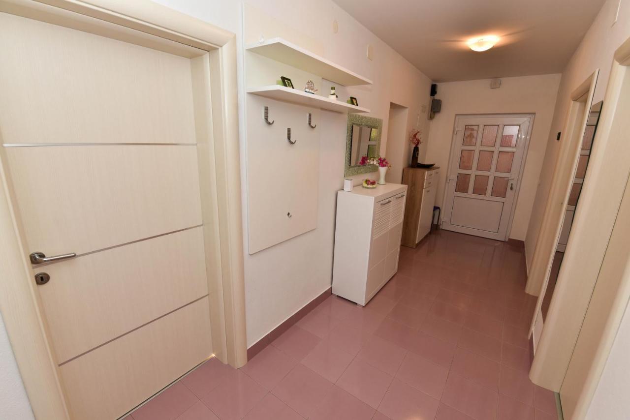 Bonaca Apartamento Rtina Exterior foto